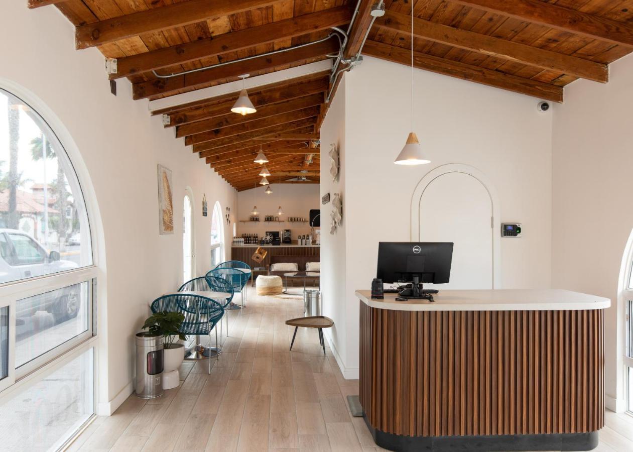 Beach House By Eazy Ensenada Exterior photo